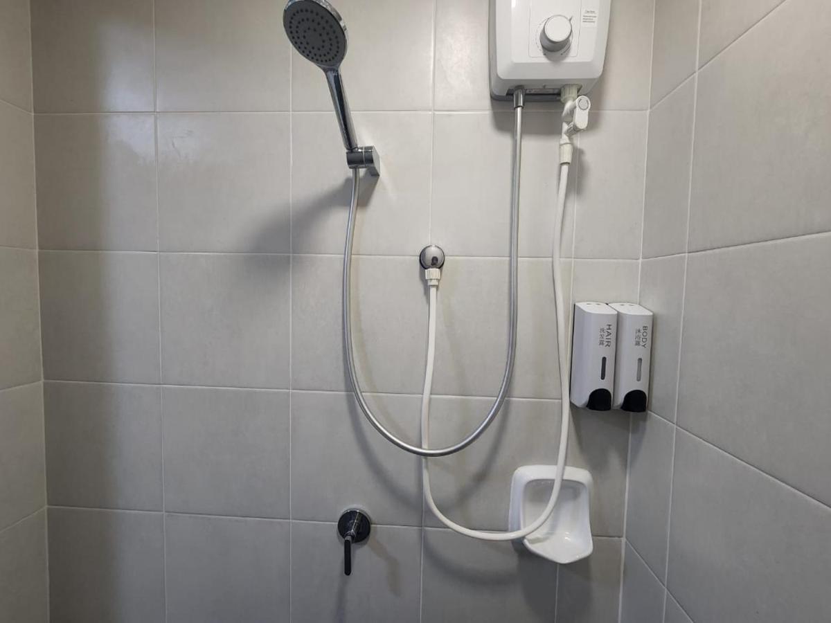 Netflix Panda House 3B2R Rimbayu Kota Kemuning With Atari Games Apartment Teluk Panglima Garang Exterior photo